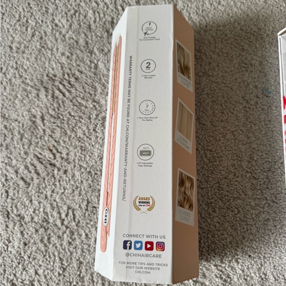 CHI Rose Delight Ceramic Hairstyling Iron - Picture 7 of 7